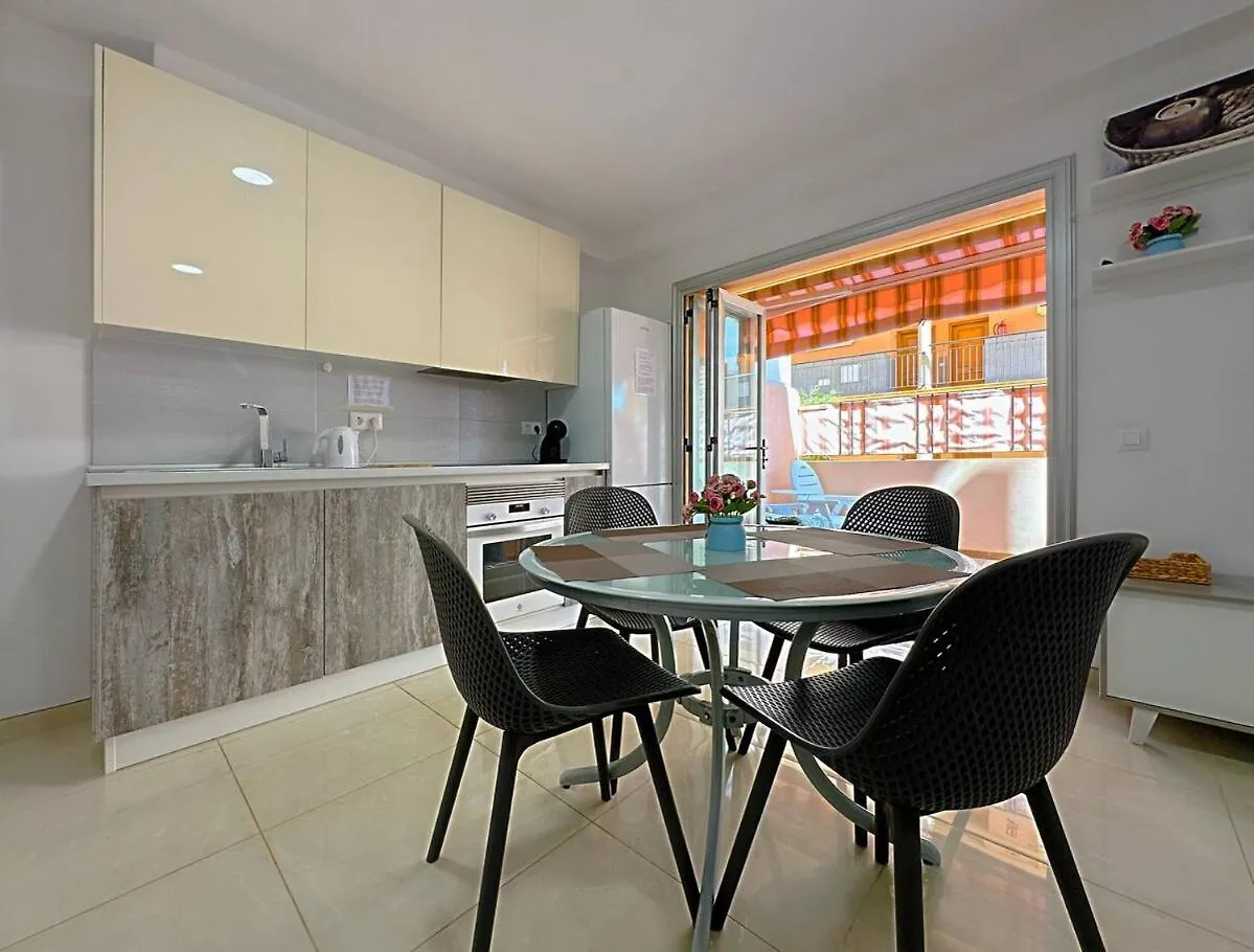 Apartamento Los Cristianos Pool And Terrace