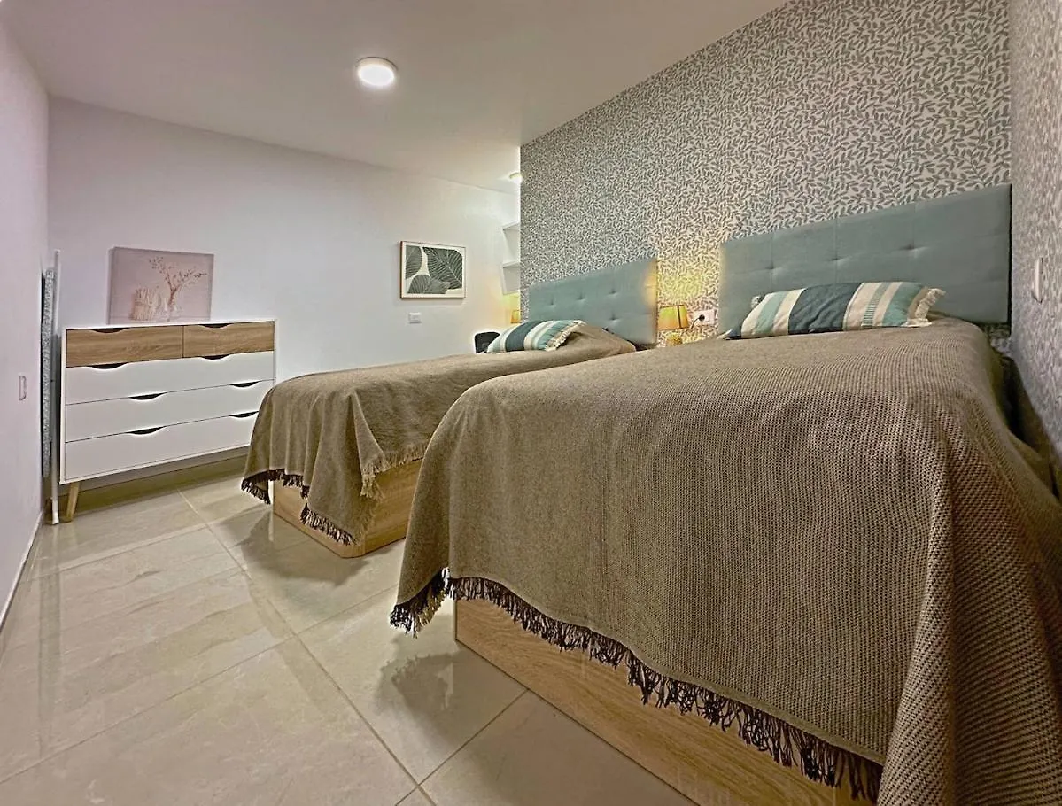 Los Cristianos Pool And Terrace Apartmán